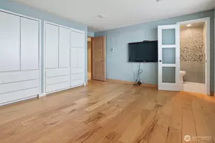 3717 Beach Dr SW, Seattle, WA 98116 - Photo 19