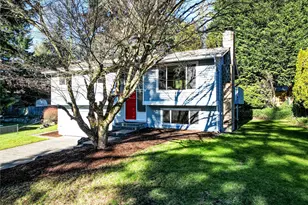 625 215th St SW, Bothell, WA 98021 - Photo 27