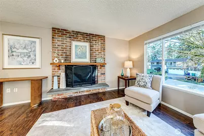 625 215th Street SW, Bothell, WA 98021 - Photo 5