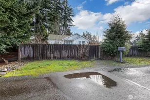 9245 S G St, Tacoma, WA 98444 - Photo 3