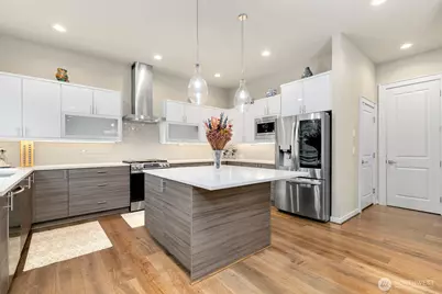 3516 NE 6th Court, Renton, WA 98056 - Photo 9