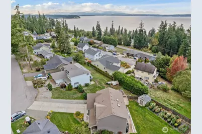 1057 Cascade Lane, Camano Island, WA 98282 - Photo 35