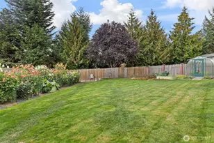 1057 Cascade Ln, Camano Island, WA 98282 - Photo 31