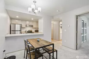 11532 15th Ave NE, Seattle, WA 98125 - Photo 9