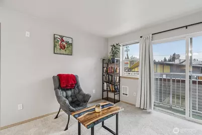 11532 15th Avenue NE #202, Seattle, WA 98125 - Photo 3