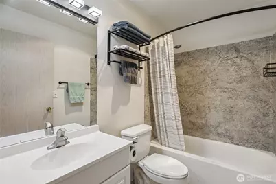 11532 15th Avenue NE #202, Seattle, WA 98125 - Photo 15