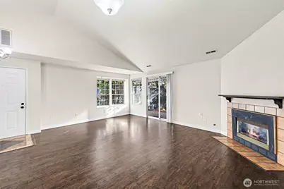 9103 183rd Avenue NE, Redmond, WA 98052 - Photo 3