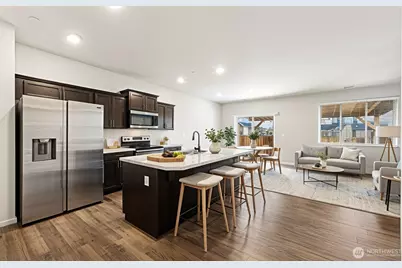 18731 108th Avenue E, Puyallup, WA 98374 - Photo 3