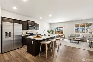 18731 108th Ave E, Puyallup, WA 98374 - Photo 3