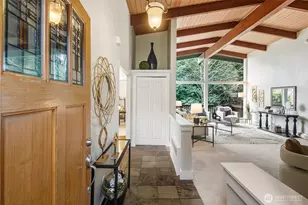 10723 24th Ave NE, Seattle, WA 98125 - Photo 3