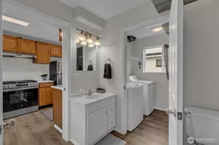 9480 Olson Pl SW, Seattle, WA 98106 - Photo 19