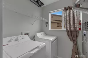 9480 Olson Pl SW, Seattle, WA 98106 - Photo 3