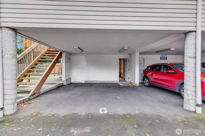 9480 Olson Place SW #G, Seattle, WA 98106 - Photo 31