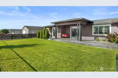 419 Edgewater Way SW, Mattawa, WA 99349 - Photo 5