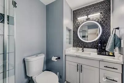 17606 Larch Way, Lynnwood, WA 98037 - Photo 23