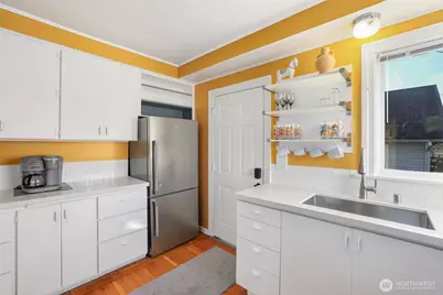 2602 N 15th Street, Tacoma, WA 98406 - Photo 11