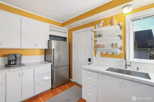 2602 N 15th St, Tacoma, WA 98406 - Photo 11