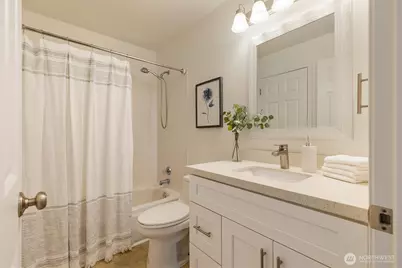 11504 12th Avenue W #B306, Everett, WA 98204 - Photo 33