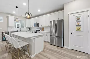 7936 8th Ave SE, Lacey, WA 98503 - Photo 5