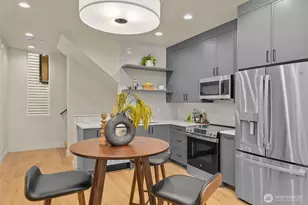 1110 B 34th Ave, Seattle, WA 98122 - Photo 13