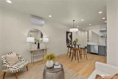 1110 B 34th Avenue, Seattle, WA 98122 - Photo 5