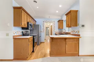 12703 20th St NE, Lake Stevens, WA 98258 - Photo 11