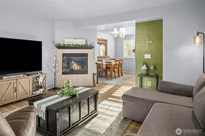 10904 62nd Street E, Puyallup, WA 98372 - Photo 5