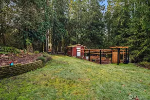 24225 SE 376th St, Enumclaw, WA 98022 - Photo 17