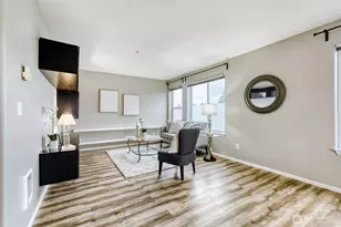 10511 Midvale Ave N, Seattle, WA 98133 - Photo 5