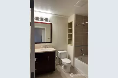 180 Harbor Square Loop NE #B118, Bainbridge Island, WA 98110 - Photo 5