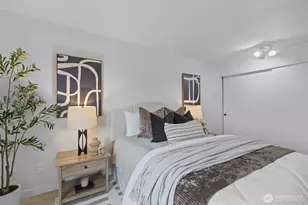 4911 Fremont Ave N, Seattle, WA 98103 - Photo 17