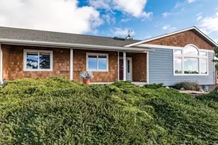 670 El Prado Ave, Coupeville, WA 98239 - Photo 3