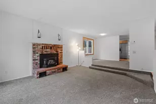 633 NW Cathlamet Dr, Oak Harbor, WA 98277 - Photo 7