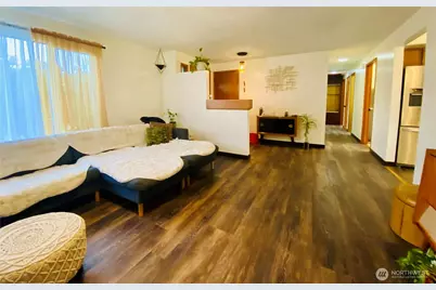 709 S 137th Place, Burien, WA 98168 - Photo 9