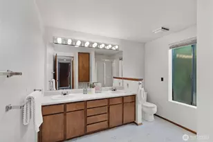 1314 NE South Petterson Rd, Keyport, WA 98345 - Photo 27