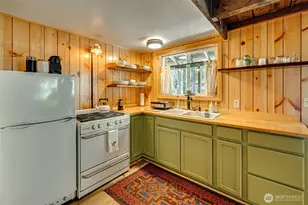 141 Northwoods Cabin, Cougar, WA 98616 - Photo 11