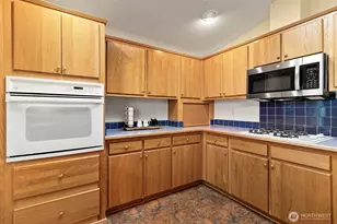 27410 218th Ln SE, Maple Valley, WA 98038 - Photo 13