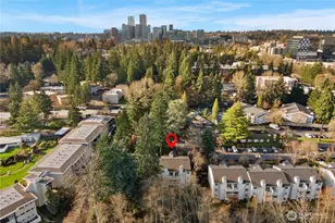 12760 NE 10th Pl, Bellevue, WA 98005 - Photo 35