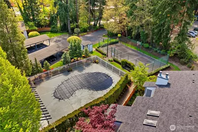 12760 NE 10th Place #F301, Bellevue, WA 98005 - Photo 37