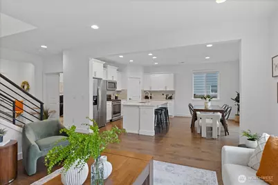 2214 115th Drive SE, Lake Stevens, WA 98258 - Photo 5