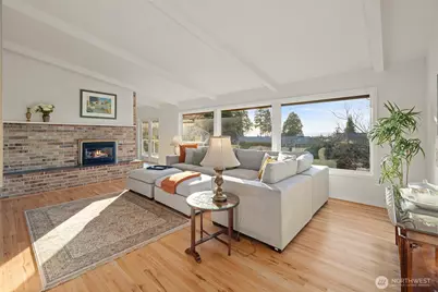 9224 190th Street SW, Edmonds, WA 98020 - Photo 3