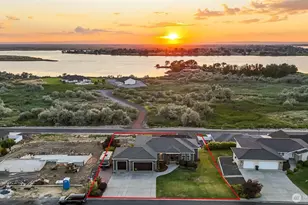 446 SE Viewmont Dr, Moses Lake, WA 98837 - Photo 3