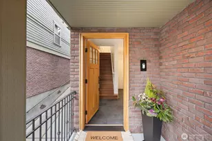 310 W Lee St, Seattle, WA 98119 - Photo 3