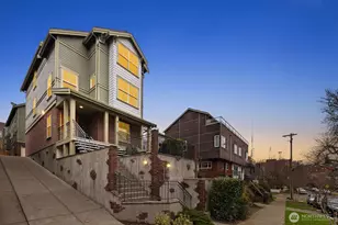 310 W Lee St, Seattle, WA 98119 - Photo 29