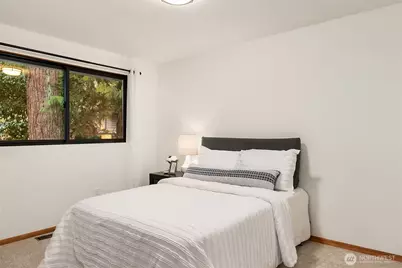 4329 210th Court NE, Sammamish, WA 98074 - Photo 17