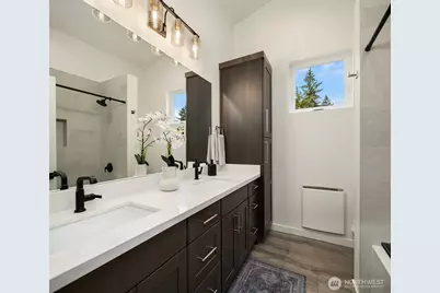 2004 NE 120th Street NE #1, Seattle, WA 98125 - Photo 27