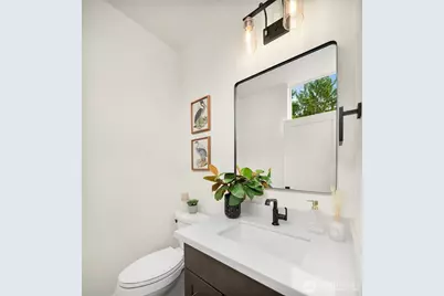 2004 NE 120th Street NE #1, Seattle, WA 98125 - Photo 17