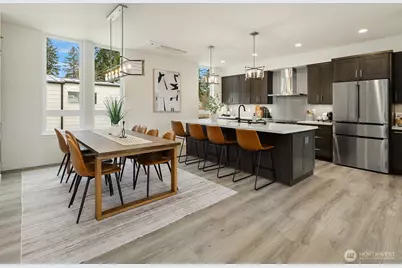 2004 NE 120th Street NE #1, Seattle, WA 98125 - Photo 9