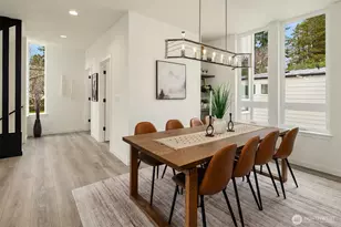 2004 NE 120th Street NE, Seattle, WA 98125 - Photo 11