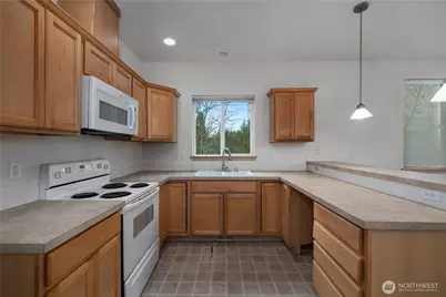 4604 20th Way NE, Olympia, WA 98516 - Photo 9